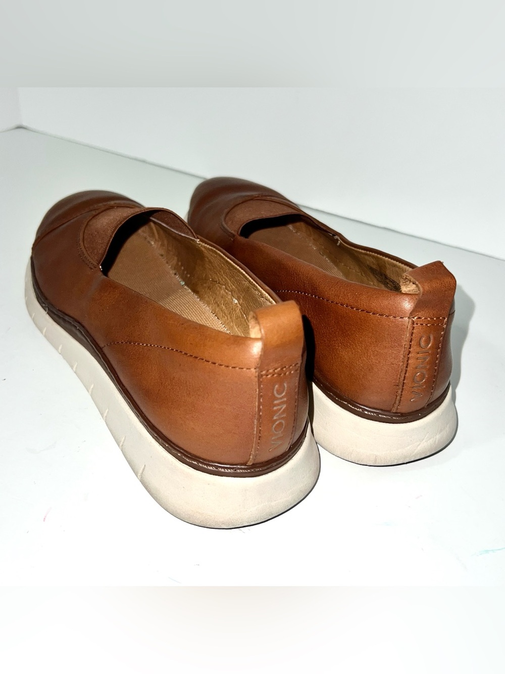 Vionic Fresh Linden Brown Leather Slip On Walking Loafers Comfort Shoes Size 9 - Picture 13 of 15